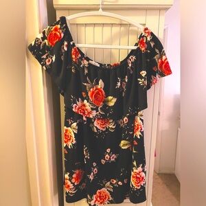 Floral Off-Shoulder Blouse